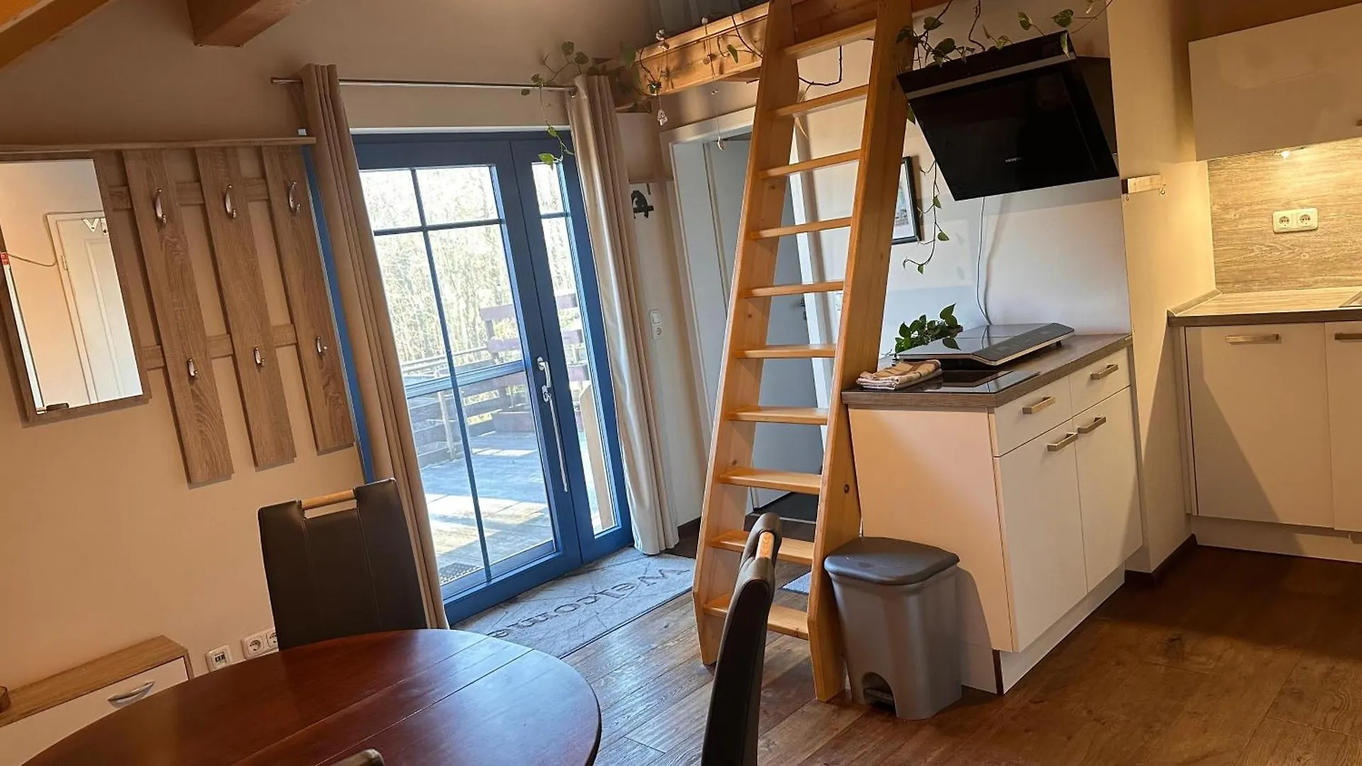 Ferienwohnung Mit Sonniger Dachterrasse Am Pferdehof Eichendorf