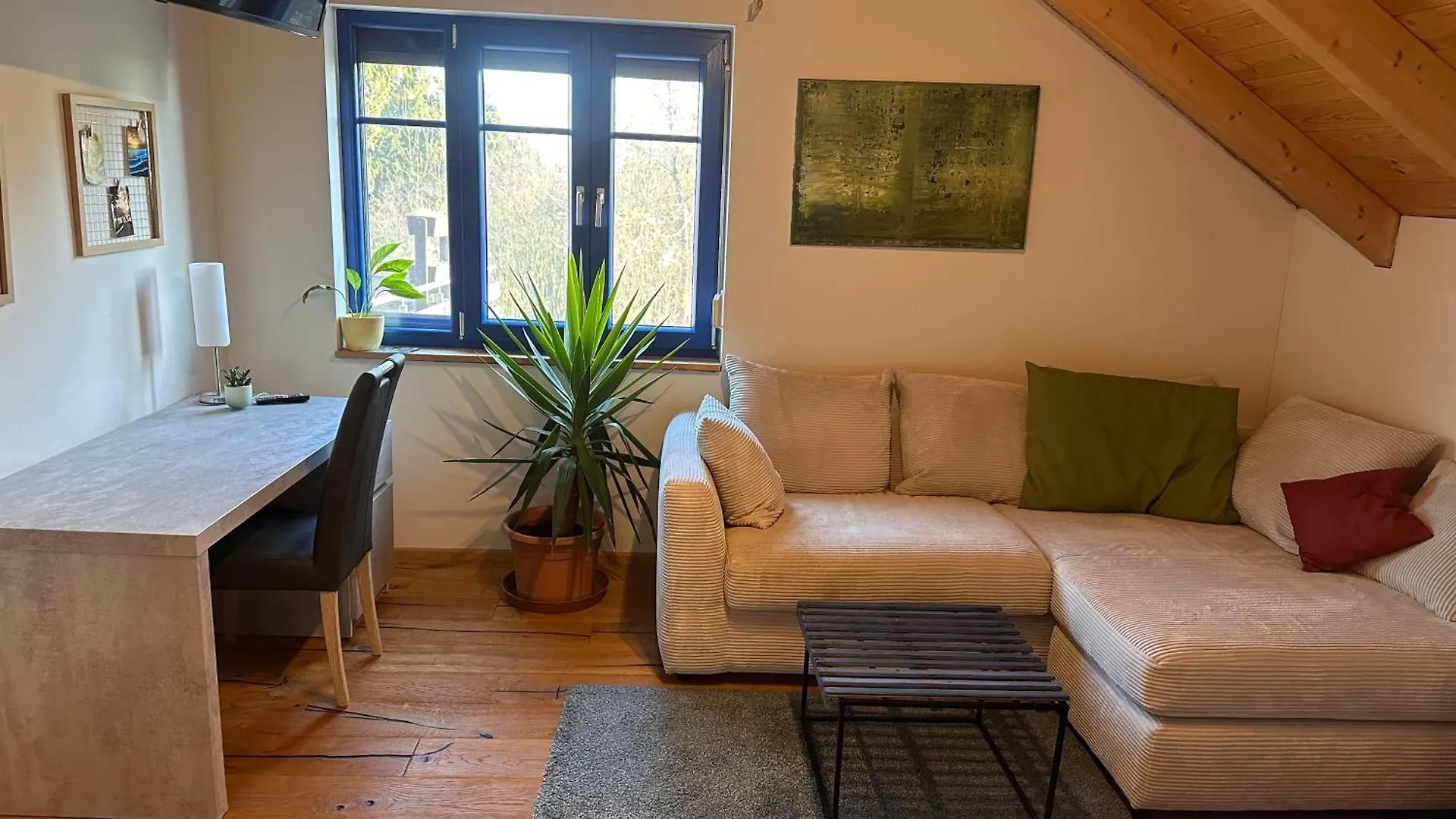 Ferienwohnung Mit Sonniger Dachterrasse Am Pferdehof Eichendorf Deutschland